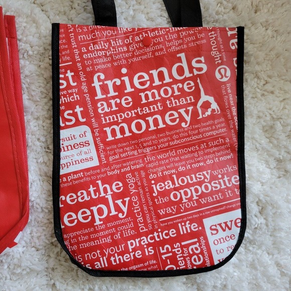 Lot of 3 Lululemon Manifesto Red Black Reusable Tote Shopping Bags - Picture 4 of 4